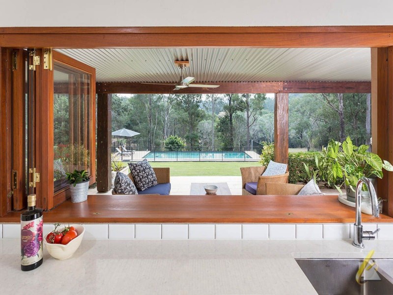 523 Grandview Road, Pullenvale QLD 4069