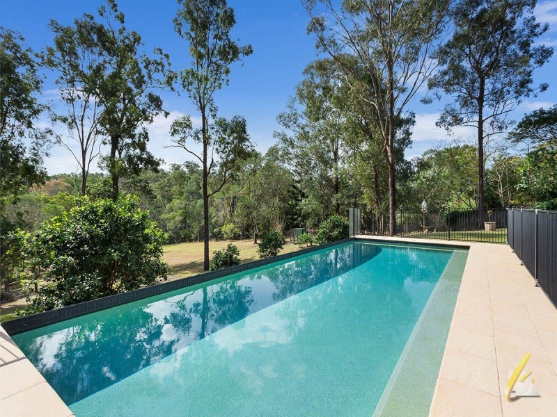 523 Grandview Road, Pullenvale QLD 4069