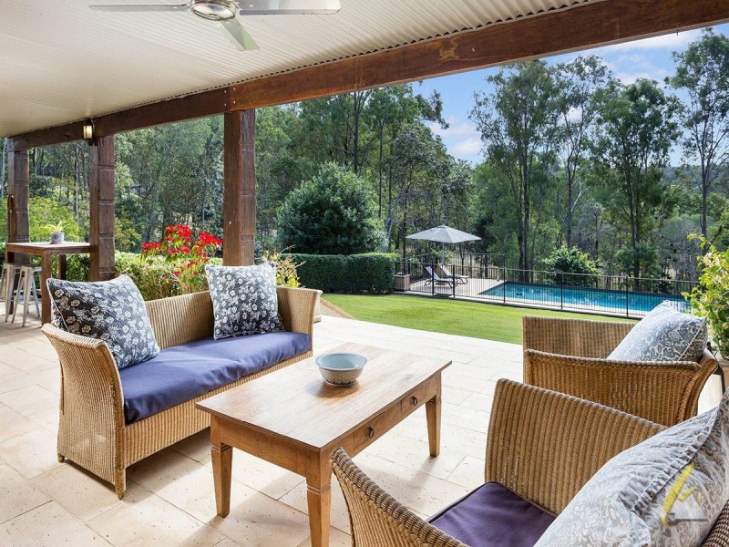 523 Grandview Road, Pullenvale QLD 4069