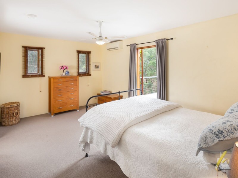 523 Grandview Road, Pullenvale QLD 4069