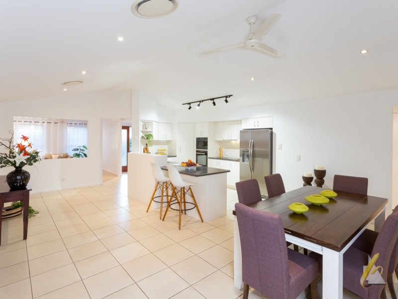 14 Nullarbor Cct, Forest Lake QLD 4078