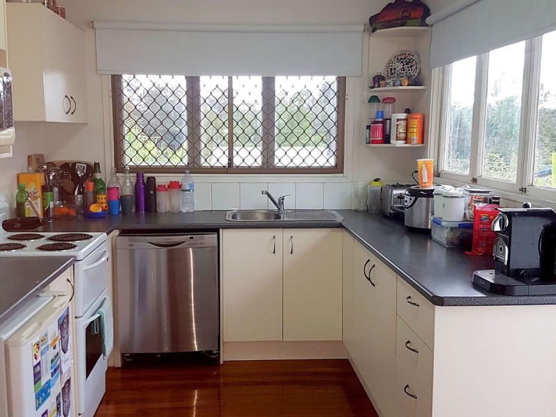 2 Clive Street, Goodna QLD 4300