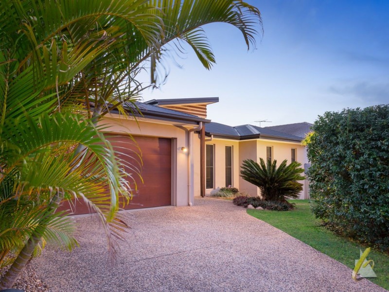 51 Grange Place, Moggill QLD 4070