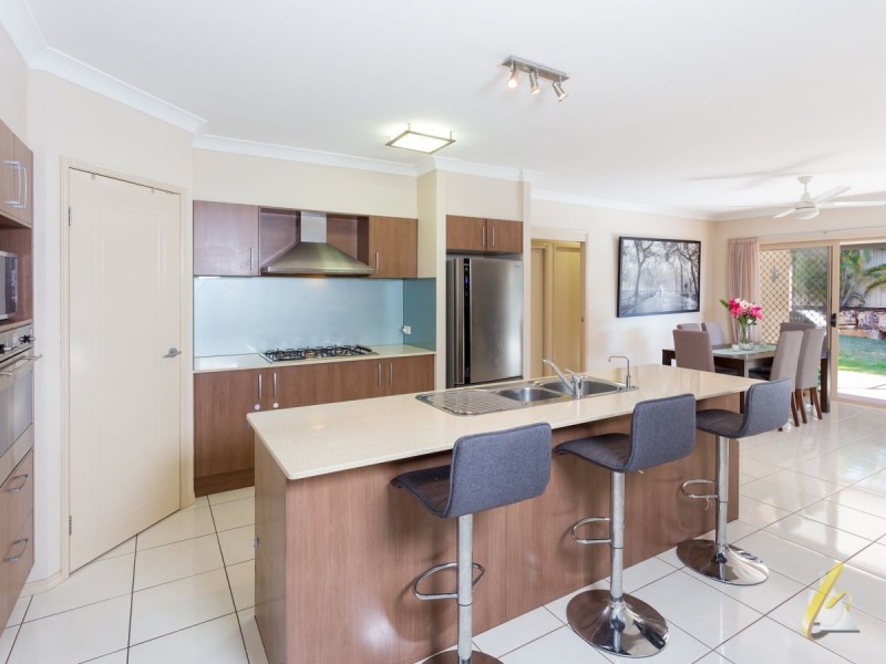 51 Grange Place, Moggill QLD 4070