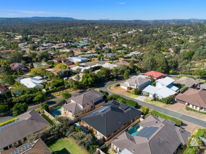 51 Grange Place, Moggill QLD 4070