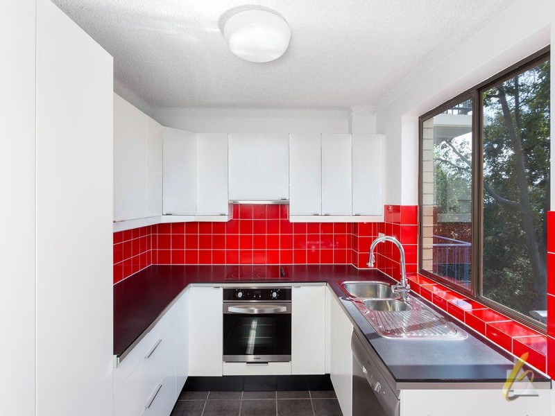 8/5 Ada Street, Taringa QLD 4068