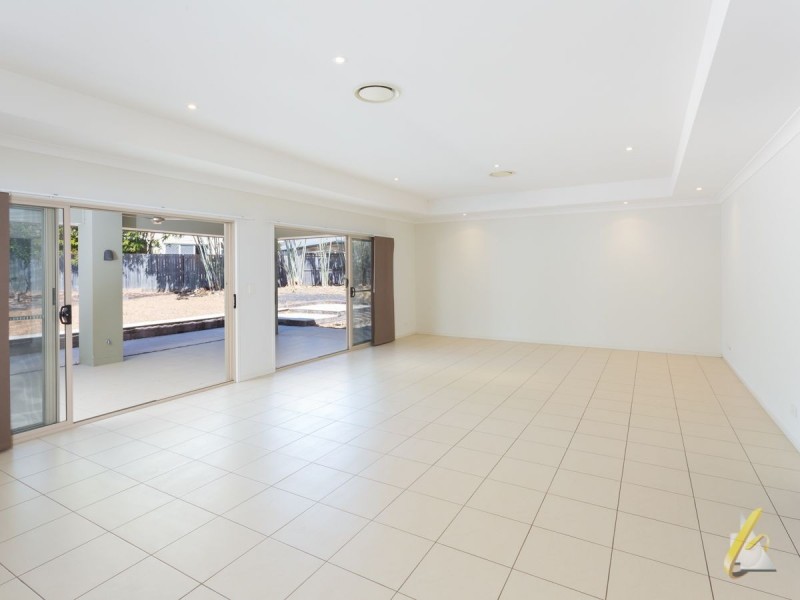 19 Athena Close, Moggill QLD 4070