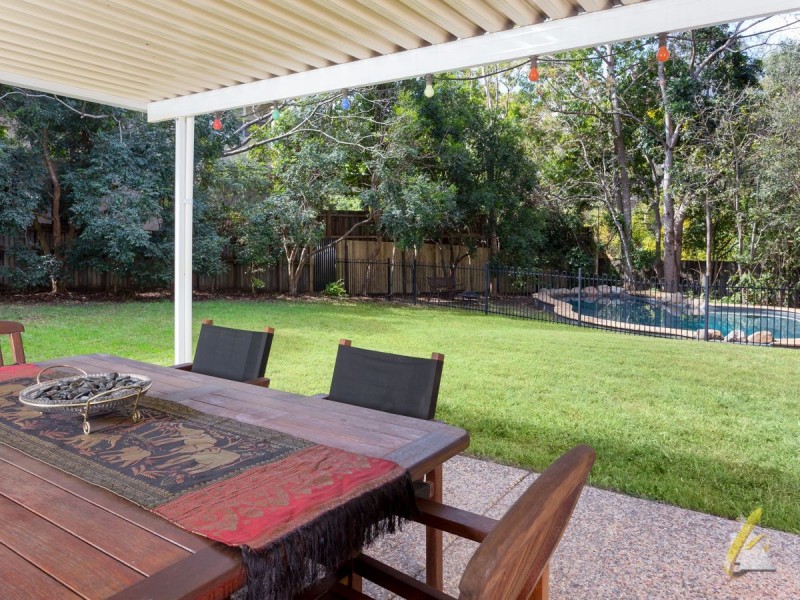 46 McConnell Crescent, Brookfield QLD 4069