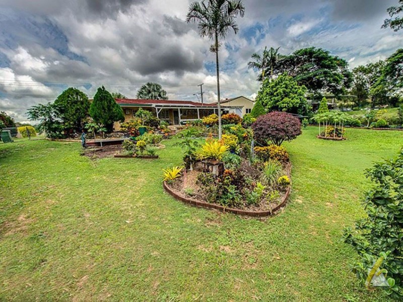 216 Old Ipswich Road, Riverview QLD 4303