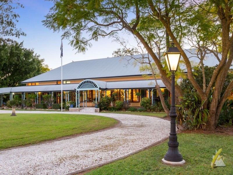 30 Hawkesbury Road, Moggill QLD 4070