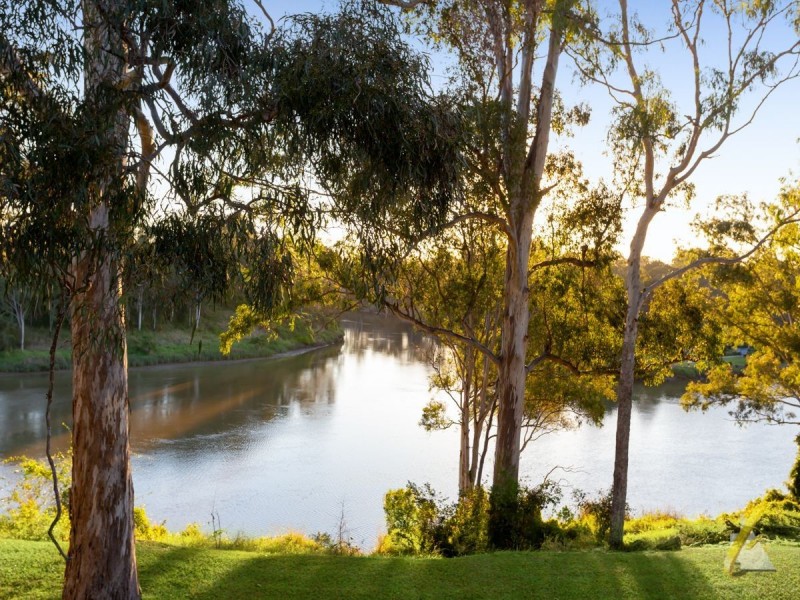 30 Hawkesbury Road, Moggill QLD 4070