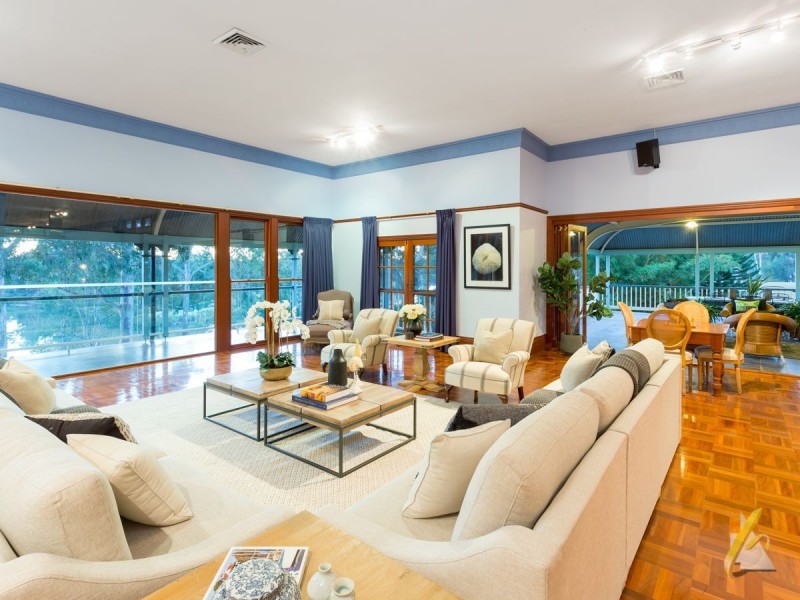 30 Hawkesbury Road, Moggill QLD 4070