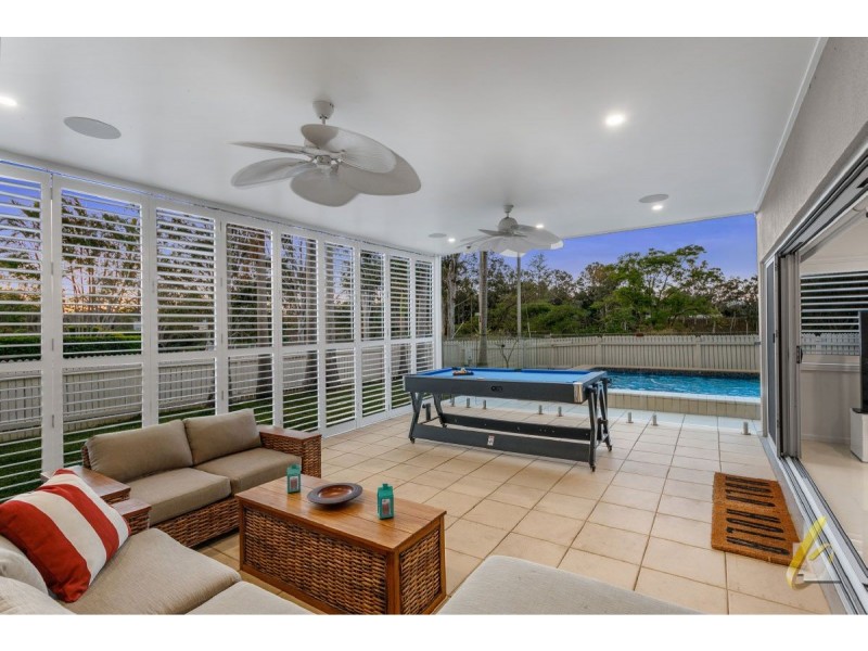 74 Mount Ommaney Drive, Jindalee QLD 4074