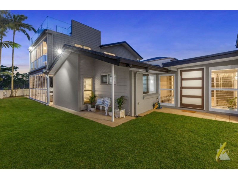 74 Mount Ommaney Drive, Jindalee QLD 4074