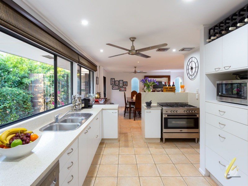 35 Samarai Street, Moggill QLD 4070