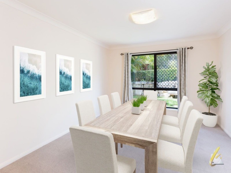 18 Drysdale Crescent, Brookfield QLD 4069