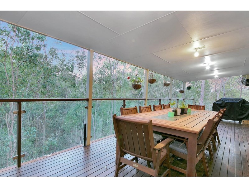 372 George Holt Drive, Mount Crosby QLD 4306