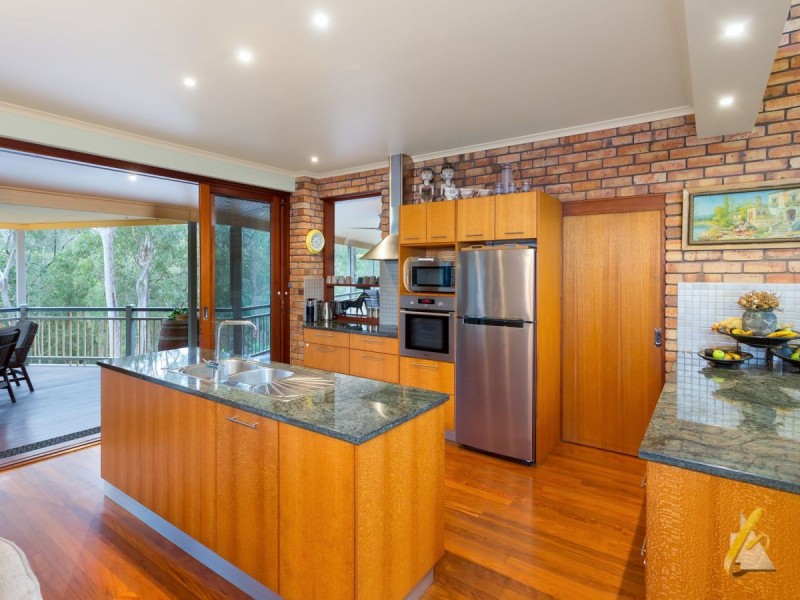 38 Eurambeen Close, Karana Downs QLD 4306
