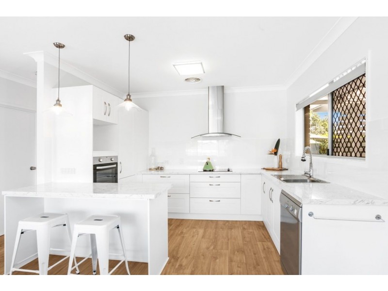 2 Gertrude Mcleod Cres, Middle Park QLD 4074