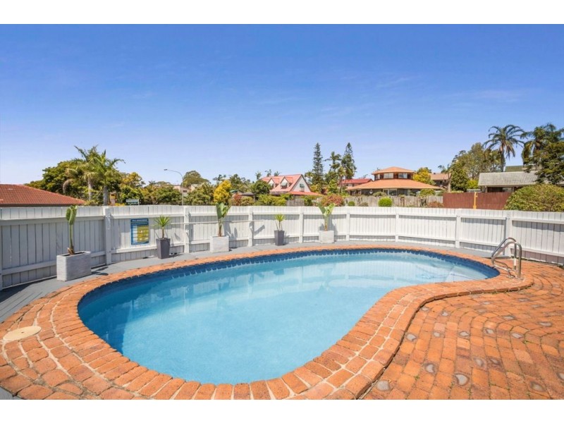 2 Gertrude Mcleod Cres, Middle Park QLD 4074