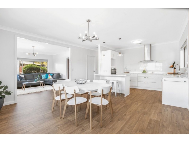 2 Gertrude Mcleod Cres, Middle Park QLD 4074