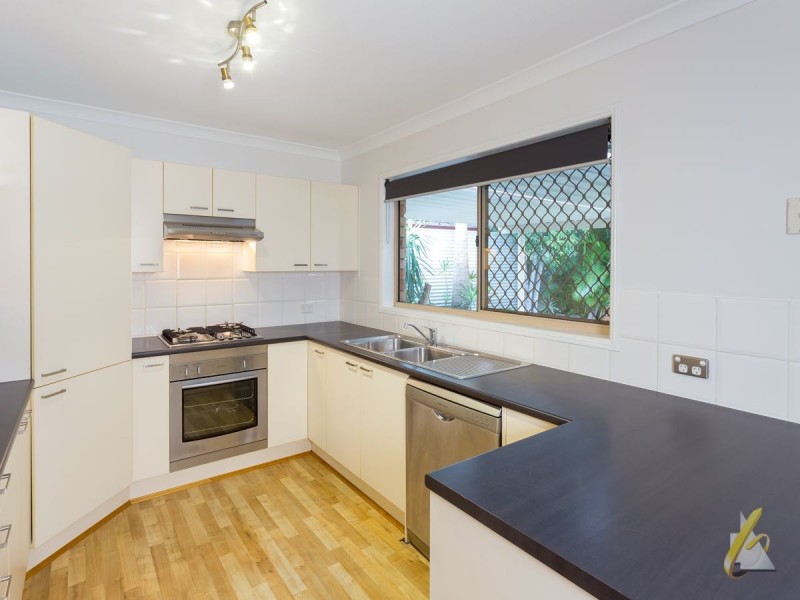 27 Cedrela Street, Moggill QLD 4070