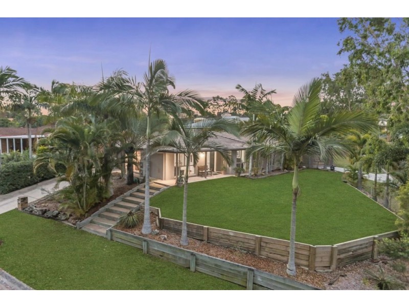 9 Rosemount Street, Sinnamon Park QLD 4073
