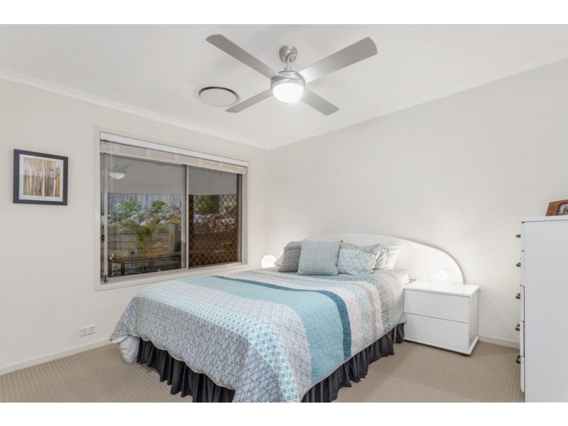 9 Rosemount Street, Sinnamon Park QLD 4073