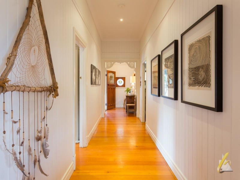 584 Grandview Road, Pullenvale QLD 4069