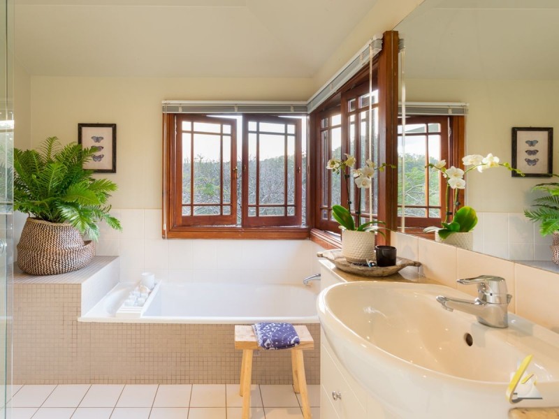 584 Grandview Road, Pullenvale QLD 4069