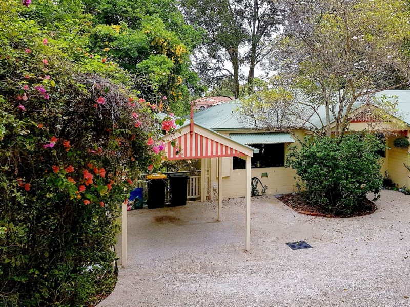 136 Stanley Terrace, Taringa QLD 4068