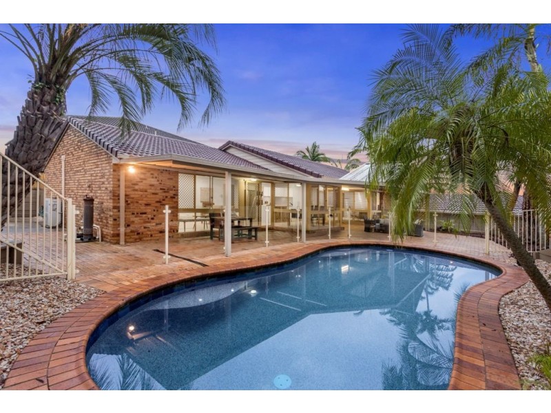 24 Baikal Place, Westlake QLD 4074