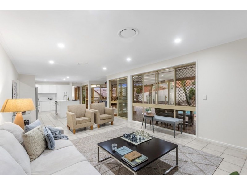 24 Baikal Place, Westlake QLD 4074