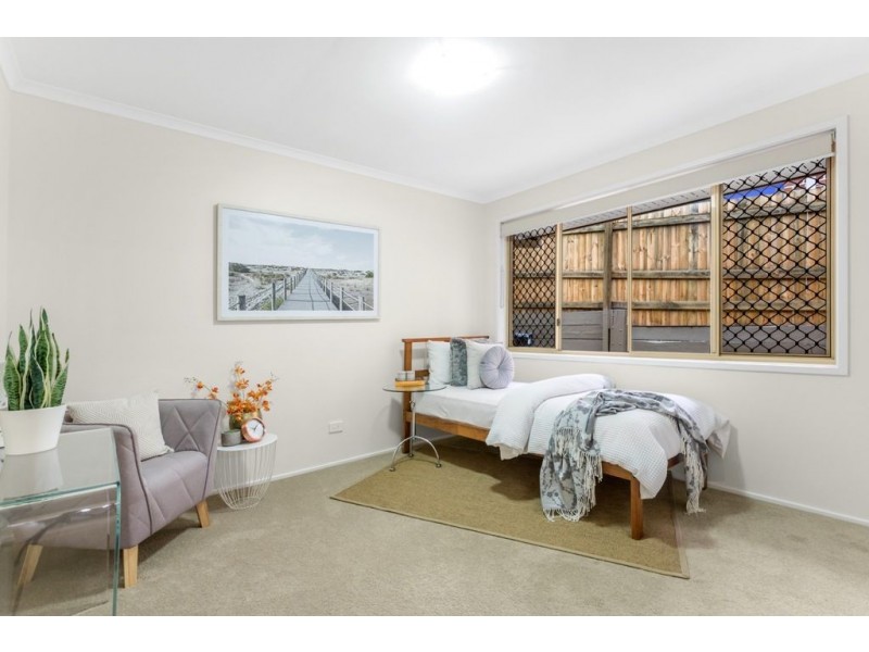 24 Baikal Place, Westlake QLD 4074