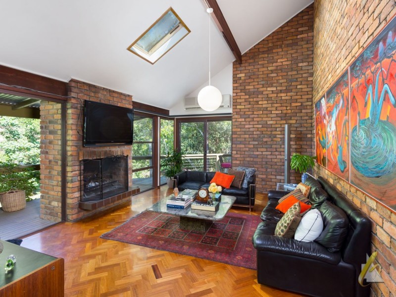 842 Upper Brookfield Road, Upper Brookfield QLD 4069