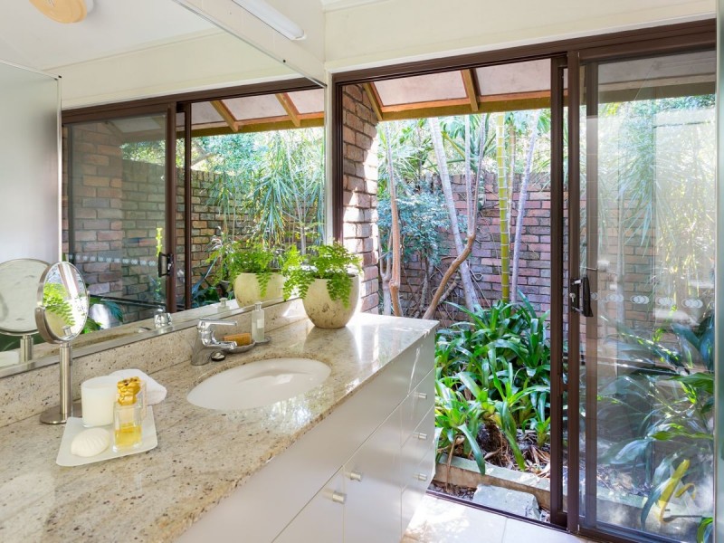 842 Upper Brookfield Road, Upper Brookfield QLD 4069