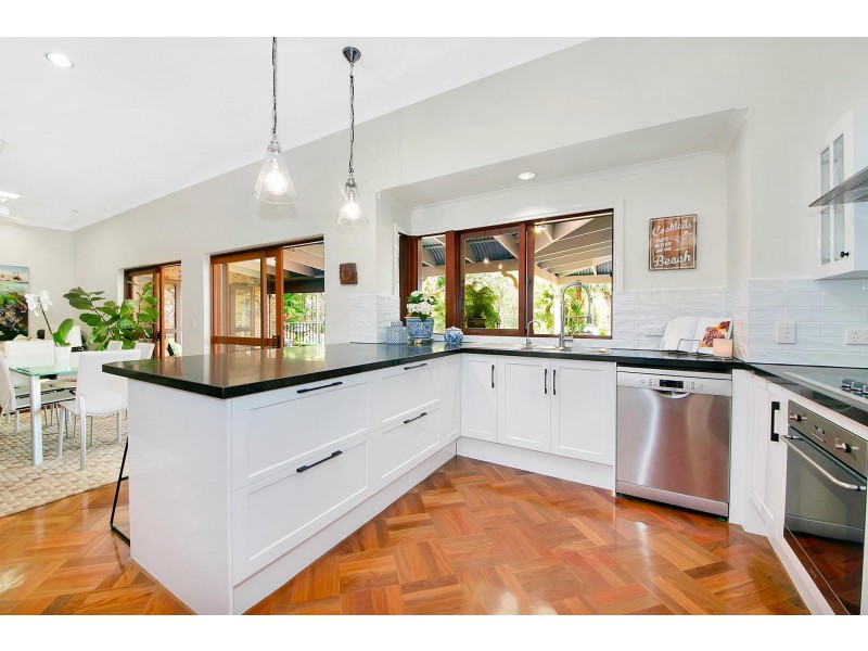 237 Haven Road, Pullenvale QLD 4069