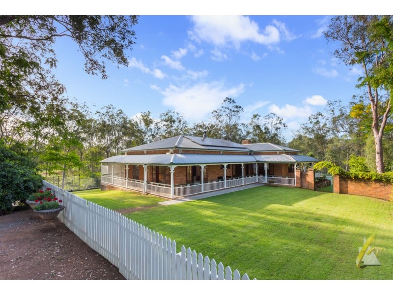 1188 Mount Crosby Rd, Mount Crosby QLD 4306