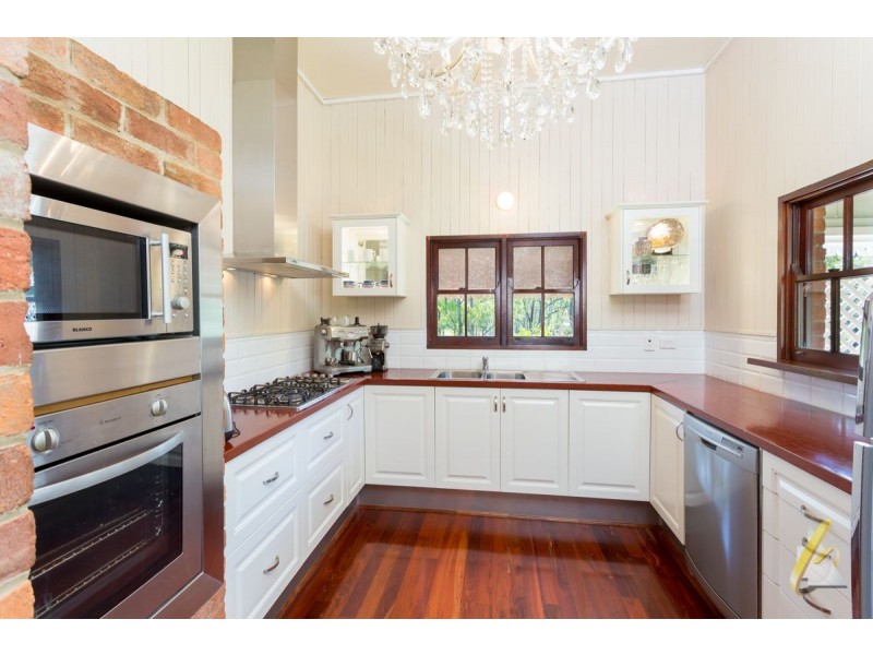 1188 Mount Crosby Rd, Mount Crosby QLD 4306