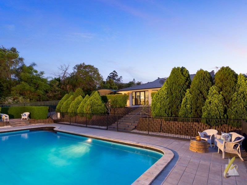 8 Casuarina Close, Bellbowrie QLD 4070