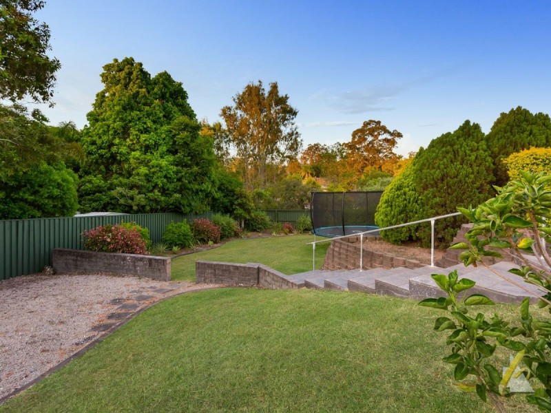 8 Casuarina Close, Bellbowrie QLD 4070