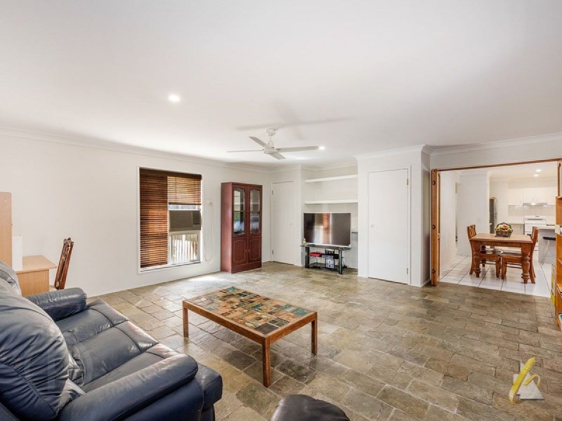 148 Pioneer Crescent, Bellbowrie QLD 4070