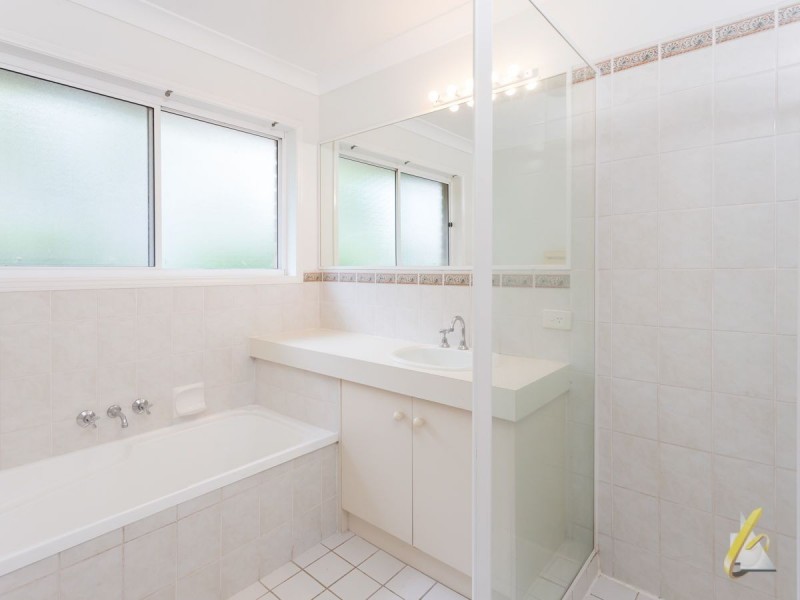 148 Pioneer Crescent, Bellbowrie QLD 4070