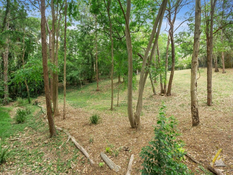 37 Nankin Street, Fig Tree Pocket QLD 4069