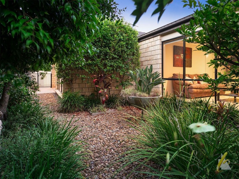 5 Gilberton Cres, Forest Lake QLD 4078