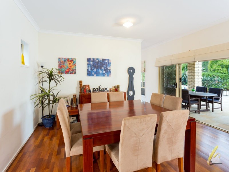 12 Cayman Pl, Forest Lake QLD 4078