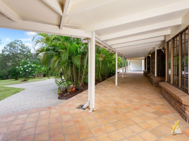 107 Grandview Road, Pullenvale QLD 4069