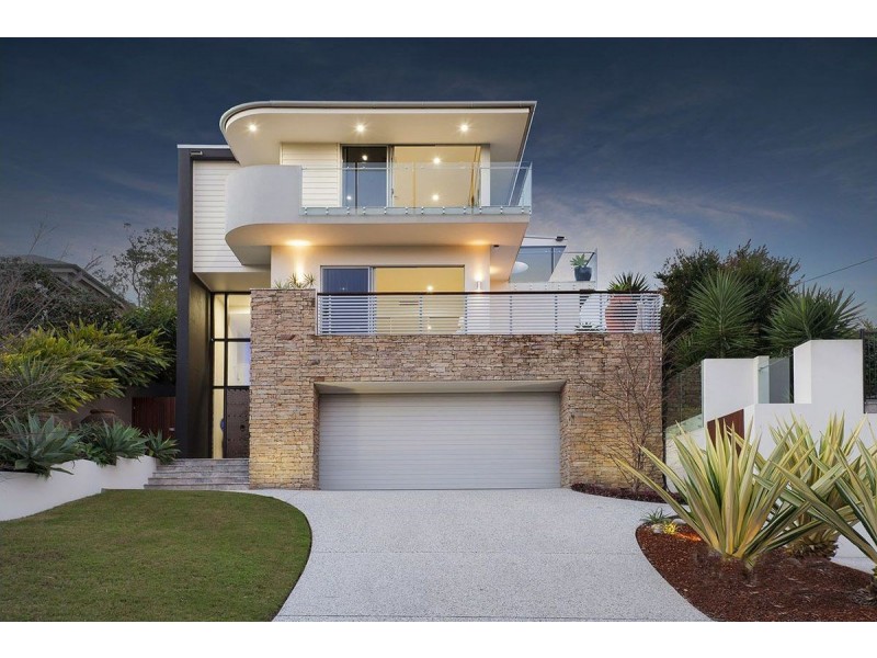 55 Hebe Street, Bardon QLD 4065