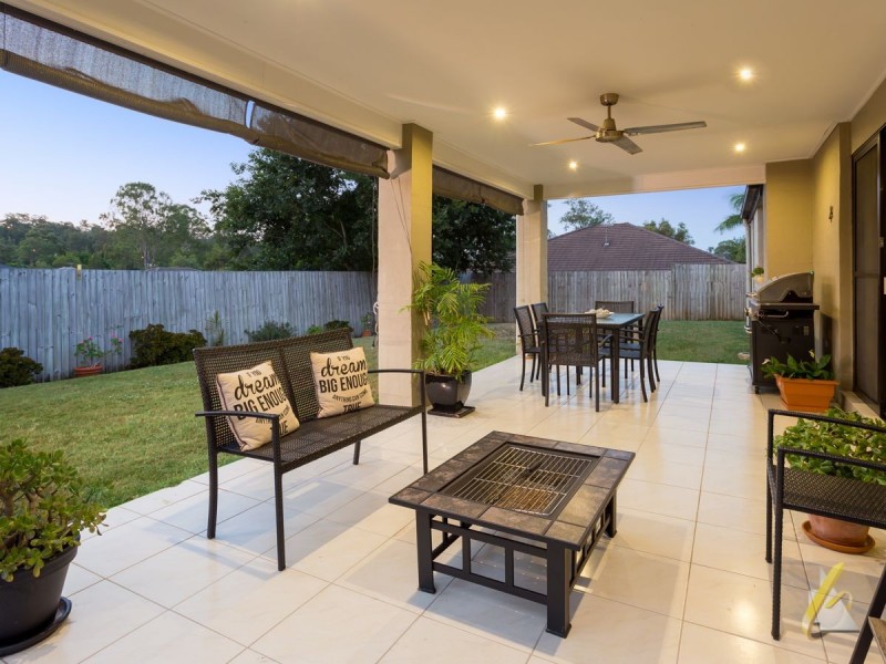 3 Arthur Terrace, Moggill QLD 4070