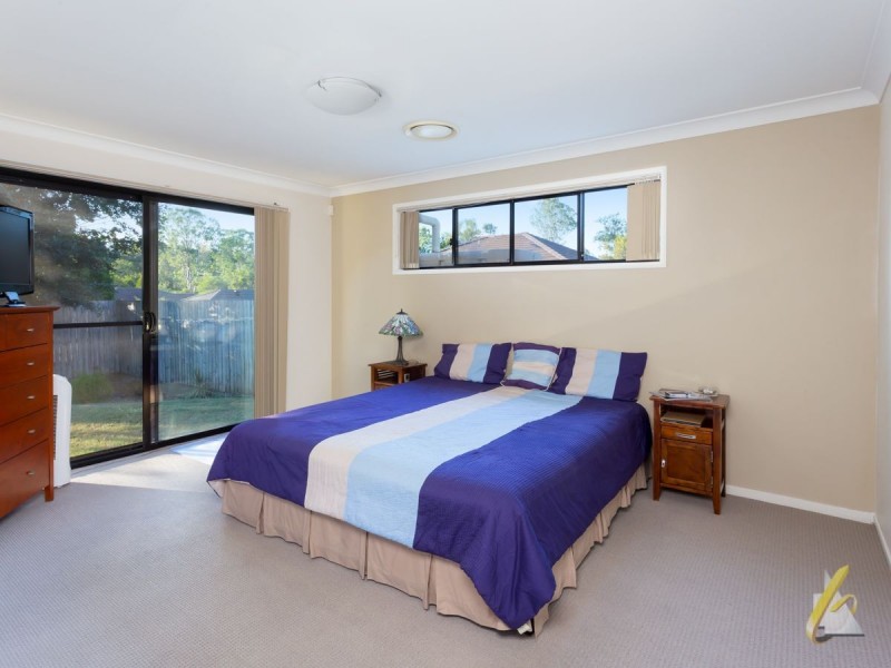 3 Arthur Terrace, Moggill QLD 4070